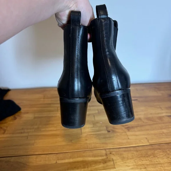 Thursday Boot Co Duchess Black Leather Pull On Heeled Chelsea Boots Size 10 - Picture 7 of 7